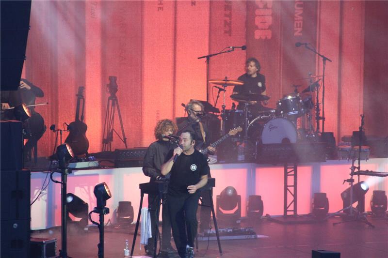 Bosse und Siggi beim zweiten Konzert des Yellow-Jockey-Festivals