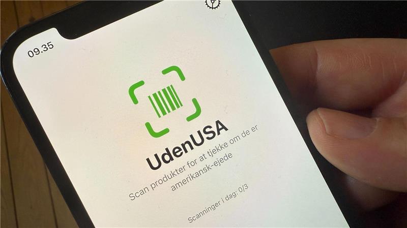 „Kauft nicht bei Amazon“ - Kommt jetzt der große US-Boykott? Boykott per Barcode: Eine App zeigt Dänen, welche Produkte im Supermarkt aus den USA kommen.