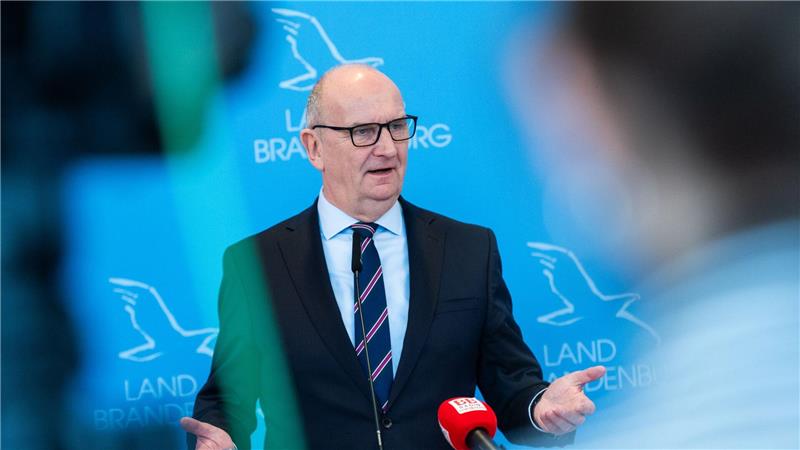 Brandenburgs Ministerpräsident Dietmar Woidke (SPD) erklärt die Koalition mit dem BSW für beendet. 
