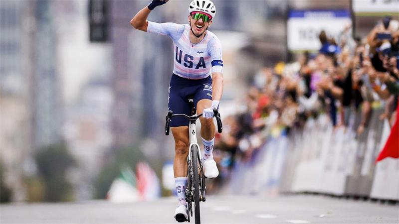 Brandon McNulty ist überraschend Weltmeister.