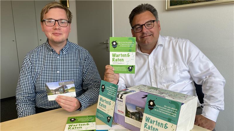 Braunlages Klimaschutzmanager Frederick Banse (l.) und Bürgermeister Wolfgang Langer sind gespannt auf die Resonanz der ersten Mobilitätswoche in Braunlage.