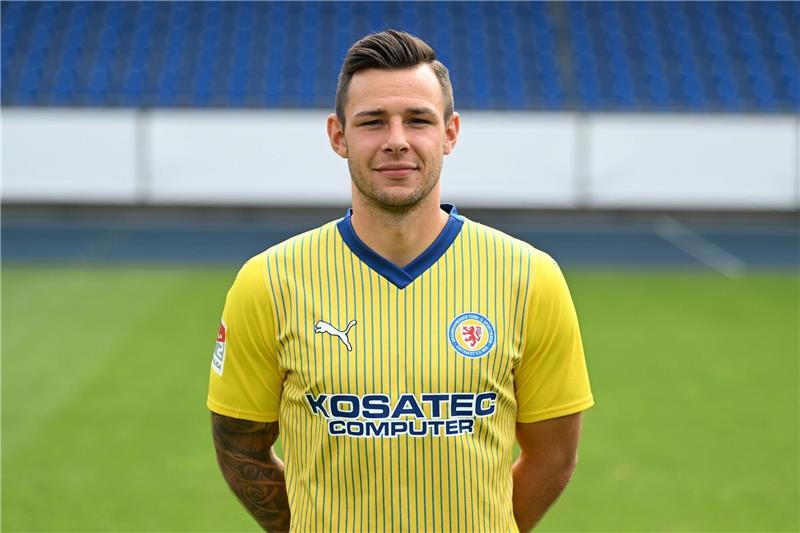 Kijewski verlässt Eintracht Braunschweig nach zehn Jahren Braunschweigs Niko Kijewski beim Fototermin.