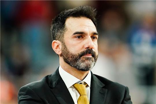 Braunschweigs Trainer Jesus Ramirez freut sich über einen neuen Point Guard.