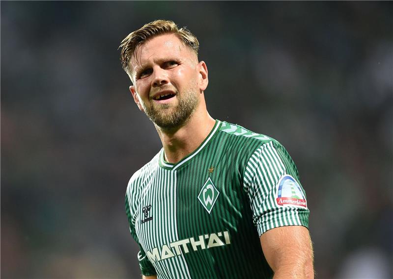 Bericht: Füllkrug und BVB über Transfer einig Bremens Niclas Füllkrug geht zur Halbzeit in die Kabine.