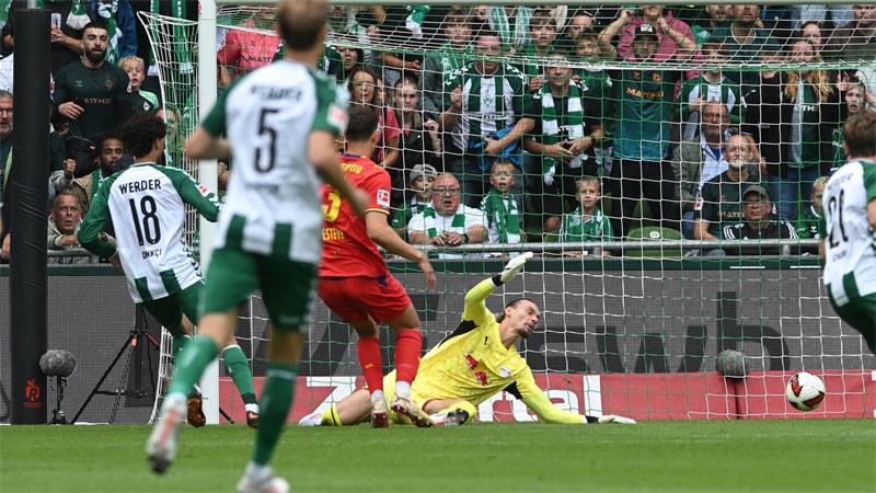 Dank Füllkrug und Dinkçi: Werder düpiert RB Leipzig Bremens Rückkehrer Eren Dinkçi traf zur 1:0-Führung