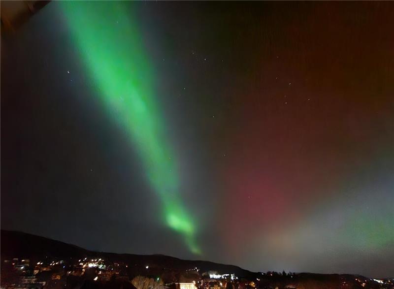 Brigitte Handler find die schönen Farben der Polarlichter über Bad Harzburg ein....