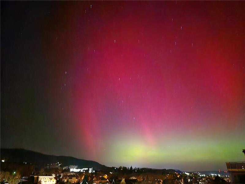Brigitte Handler fing die schönen Farben der Polarlichter über Bad Harzburg ein.