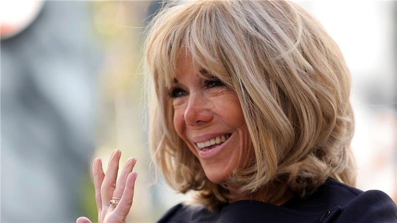 Brigitte Macron entschuldigt sich nach harten Worten gegen Feministinnen. (Archivbild)
