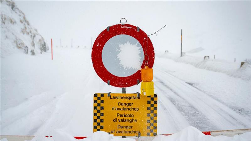 Brisante Lawinenlage in den Alpen: Bislang ist keine Entspannung in den nächsten Tagen in Sicht.