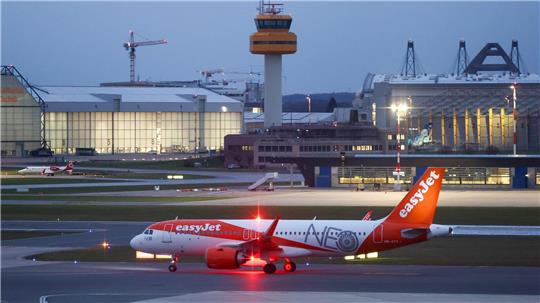Britische Billigairline Easyjet: Der US-Investor Castlelake denkt über eine Übernahme nach