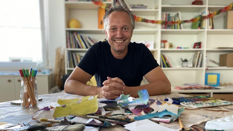 Harzburger Aktion bringt Autoren und junge Leserschaft zueinander Buchautor und Künstler Armin Kaster ist ab 22. Oktober gemeinsam mit drei Kollegen zu Gast bei der Jugendbuchwoche der Harzburger Aktion.