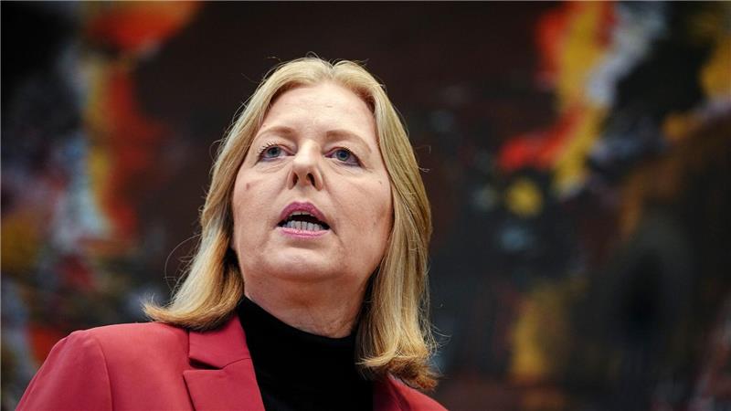 Bas: Einige wollen den Sozialstaat „rasieren“ Bundesarbeitsministerin Bas hat deutliche Worte gegen Kürzungsforderungen im Sozialstaat gefunden. (Archivbild)