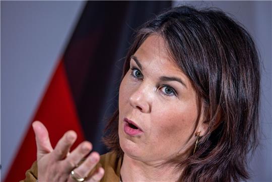 Bundesaußenministerin Annalena Baerbock (Bündnis 90/Die Grünen): «Grenzverfahren sind hochproblematisch, weil sie in Freiheitsrechte eingreifen.»
