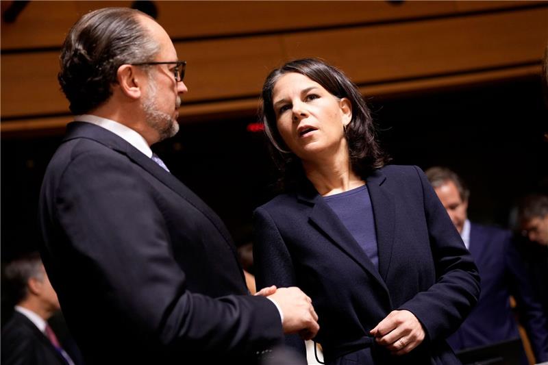 Krieg gegen die Ukraine: So ist die Lage Bundesaußenministerin Annalena Baerbock und ihr österreichischer Amtskollege Alexander Schallenberg beim Treffen der EU-Außenminister in Luxemburg.