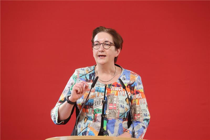 Bundesbauministerin Klara Geywitz ist mit Blick auf die demografische Entwicklung in Deutschland besorgt.