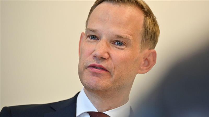 „Eine Katastrophe“: 2.137 Drogentote im vergangenen Jahr Bundesdrogenbeauftragter Hendrik Streeck: Drogenkonsumräume können Leben retten.
