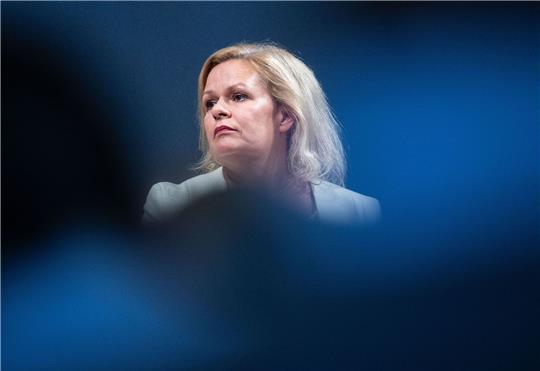 Bundesinnenministerin Nancy Faeser ist zugleich SPD-Spitzenkandidatin für die Landtagswahl in Hessen am 8. Oktober.