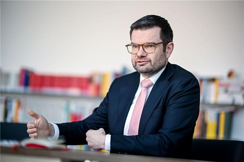 Aufzeichnung im Gericht: Richterbund lehnt Kompromiss ab Bundesjustizminister Marco Buschmann (FDP) während eines Interviews mit der Deutschen Presse-Agentur.