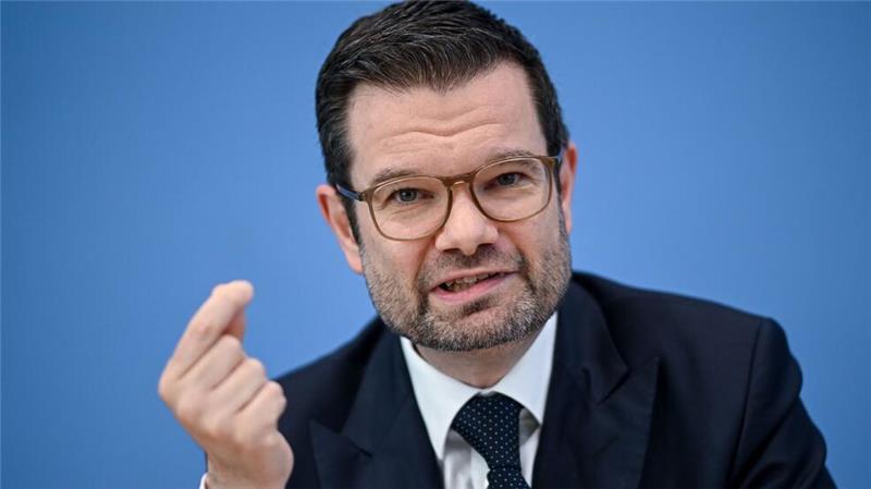 Bundesjustizminister Marco Buschmann (FDP) will die Digitalisierung von Justiz und Verwaltung mit vorantreiben. (Archivfoto)