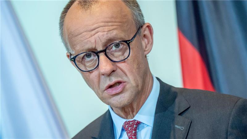 „Ungeheure Belastung“ - Zolldeal stößt auf Kritik Bundeskanzler Friedrich Merz (CDU) begrüßte die Einigung. (Archivbild)