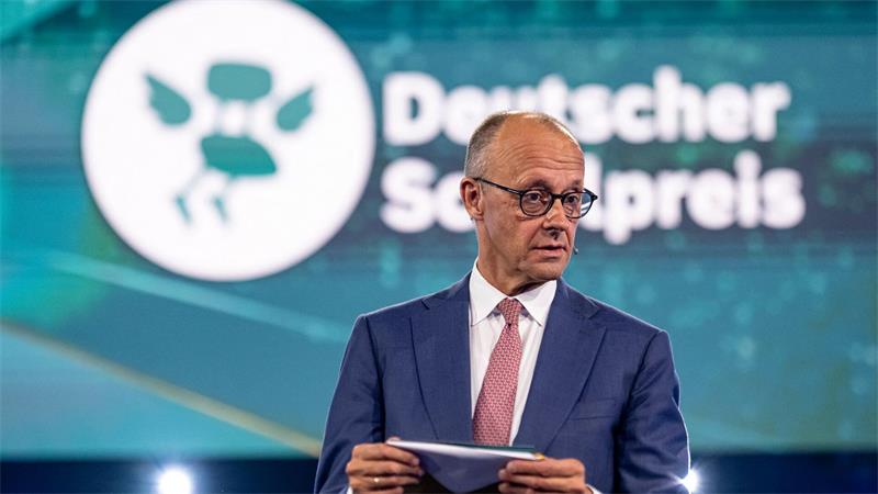 Bundeskanzler Friedrich Merz (CDU) hatte für eine Kraftanstrengung in der Bildungspolitik geworben. Zuletzt würdigte er die Lehrkräfte im Land bei der Verleihung des deutschen Schulpreises als „wichtigstes Berufsgruppe“ des Landes. (Archivbild)