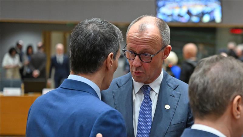 Bundeskanzler Friedrich Merz und seine Kolleginnen und Kollegen fanden keine Strategie gegen die Blockade Orbans.