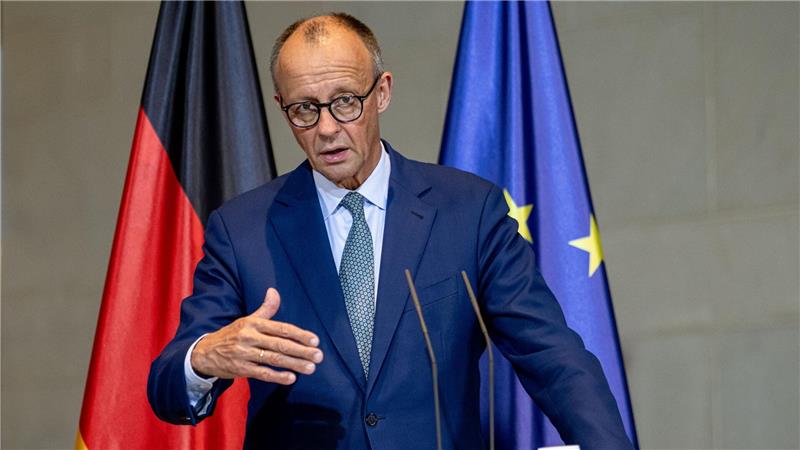 Bundeskanzler Merz will sich noch nicht zu Israel-Sanktionen positionieren. 