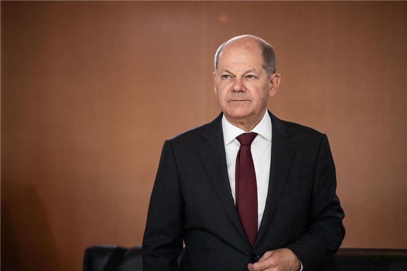 Kanzler Scholz: „Wer Juden angreift, greift uns alle an” Bundeskanzler Olaf Scholz (SPD) hat sich mit deutlichen Worten gegen Antisemitismus gewendet.