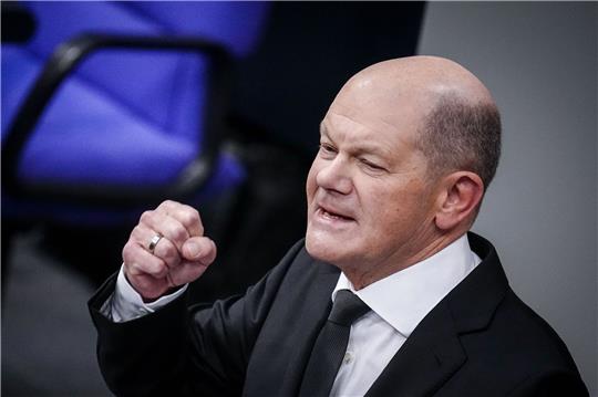 Bundeskanzler Olaf Scholz betrachtet die Beschäftigungspolitik der Ampel-Koalition als vollen Erfolg.