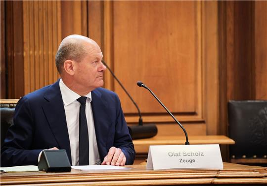 Bundeskanzler Olaf Scholz im August im Untersuchungsausschuss in Hamburg.