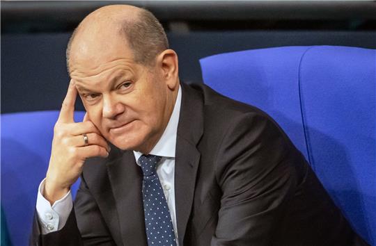 Bundeskanzler Olaf Scholz im Bundestag.