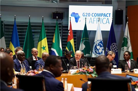 Bundeskanzler Olaf Scholz leitet den Investitionsgipfel «Compact with Africa».