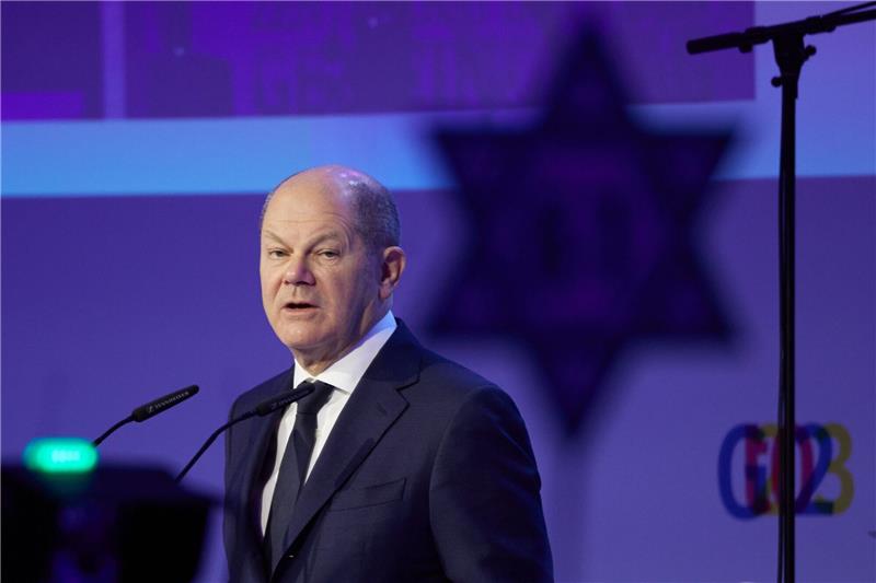 Juden in Deutschland: Scholz mahnt zu Offenheit und Empathie Bundeskanzler Olaf Scholz spricht beim Jüdischen Gemeindetag in Berlin.