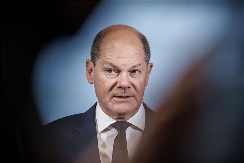 Bundeskanzler Olaf Scholz steht in der Panzerfrage unter Druck.