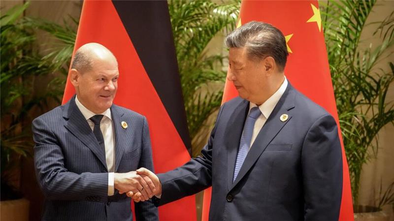 Bundeskanzler Scholz traf am Rande der G20-Gipfels mit Chinas Staatschef Xi zusammen.