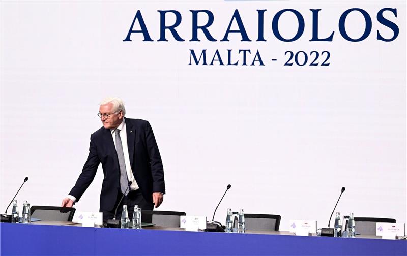 Steinmeier verlangt von iranischer Führung Stopp der Gewalt Bundespräsident Frank-Walter Steinmeier hat am Treffen der Arraiolos-Gruppe in Valletta teilgenommen.