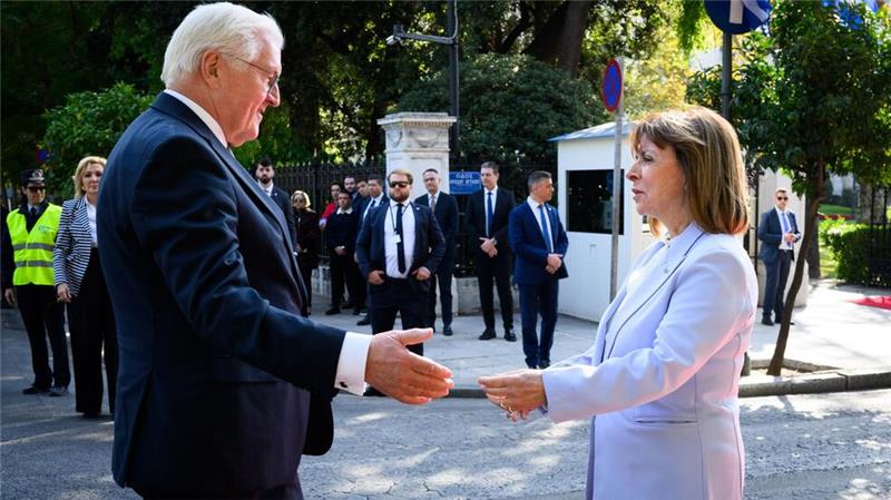 Athen konfrontiert Steinmeier mit Reparationsforderungen Bundespräsident Frank-Walter Steinmeier wird in Athen mit Reparationsfragen konfrontiert.