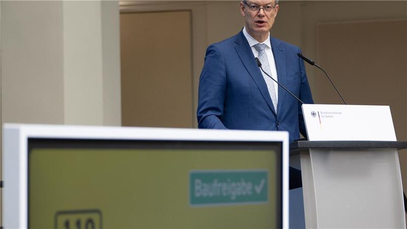 Bundesverkehrsminister Schnieder: Baustellen stehen für Aufbruch.