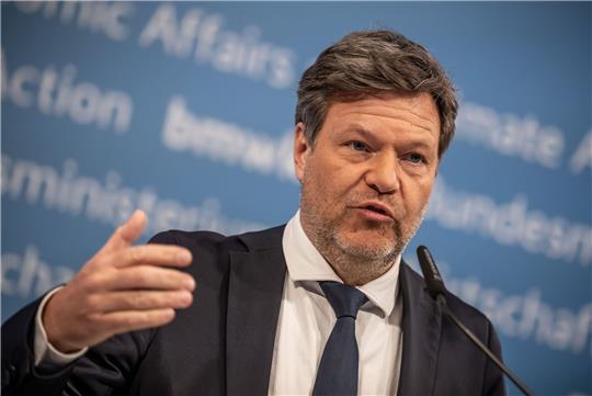 Bundeswirtschaftsminister Robert Habeck will die Sanktionsumgehung besser bekämpfen.