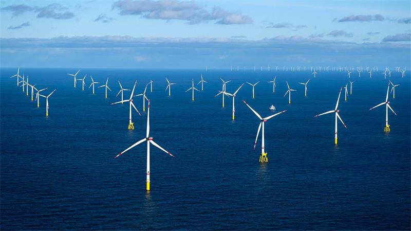 Bundeswirtschaftsministerin Katherina Reiche reagiert auf einen Brandbrief von Ländern zum stockenden Ausbau der Windkraft auf See. 