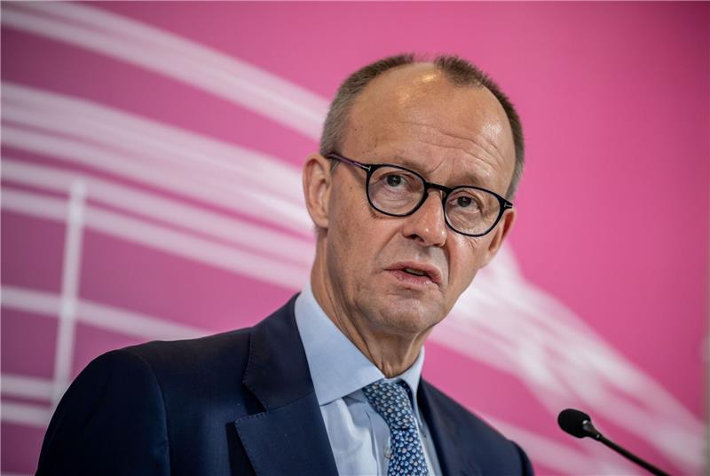 Ampel verliert weiter an Zustimmung CDU-Chef Friedrich Merz gehe es «offensichtlich nur um populistischen Krawall», sagt die Parlamentarische Geschäftsführerin der SPD, Katja Mast.