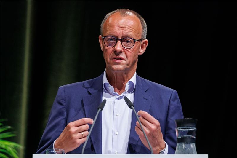 Merz: EU-Binnengrenzen besser schützen CDU-Chef Friedrich Merz will strengere Grenzkontrollen - auch vor der geplanten EU-Asylreform.