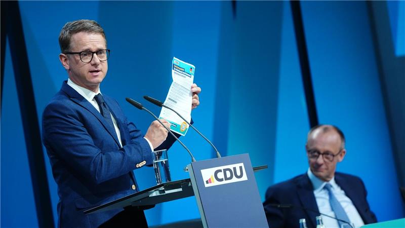 Neue Regierung rückt näher - CDU stimmt Koalitionsvertrag zu CDU-Chef Merz und Generalsekretär Linnemann werben vehement für Koalitionsvertrag.