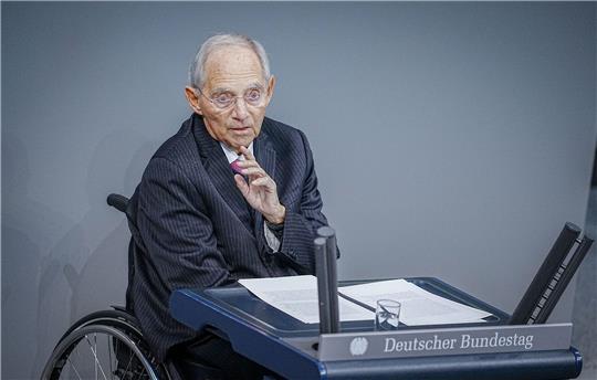 CDU-Politiker Wolfgang Schäuble sieht in Deutschland eine Überregulierung an vielen Stellen.