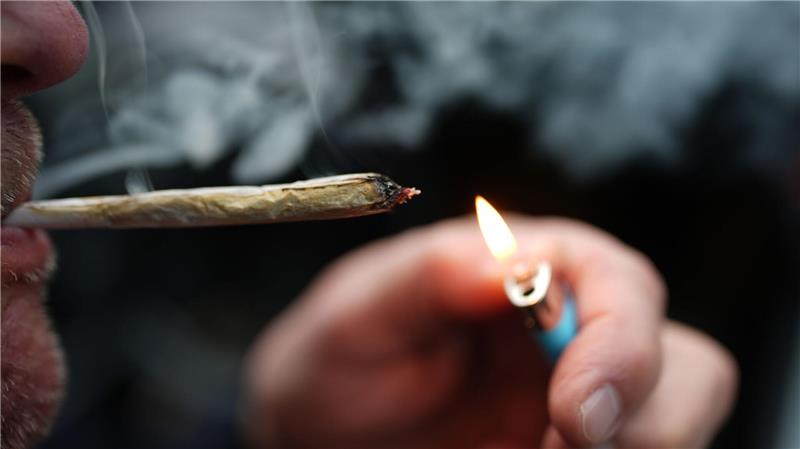 Cannabis zum Eigenkonsum ist seit einem Jahr für Erwachsene erlaubt. (Archivbild)