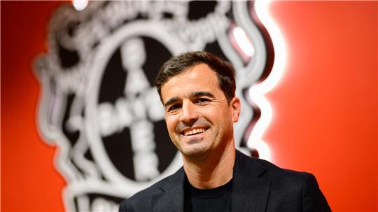 Carles Martinez Novell ist der neue Cheftrainer bei Bayer Leverkusen.
