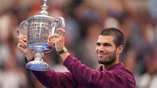 Carlos Alcaraz hat sein Comeback auf dem Tennis-Court angekündigt. (Archivbild)