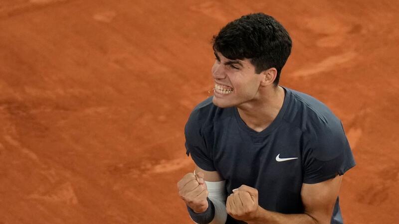 Sinner und Alcaraz aus dem Schatten der „Big Three“ Carlos Alcaraz ist einer der Favoriten auf den Sieg bei den French Open.