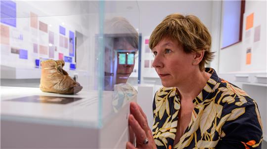 Carola Rudnick, Leitung der Euthanasie-Gedenkstätte Lüneburg, eröffnet im Dokumentationszentrum in Lüneburg eine Dauerausstellung. Sie soll an die NS-Opfer erinnern. 