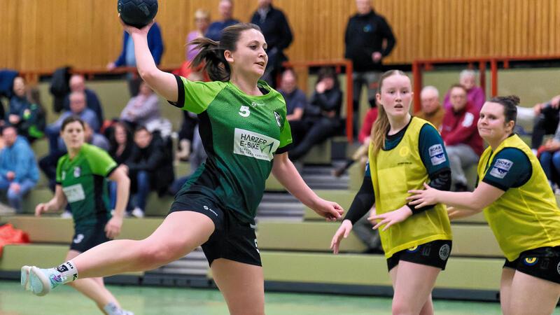 Carolin Paul gehört mit bislang 14 Einsätzen bei der HSG Langelsheim/Astfeld zu den verlässlichen Spielerinnen. 34 Tore gehen bislang auf das Konto der Rückraumspielerin.